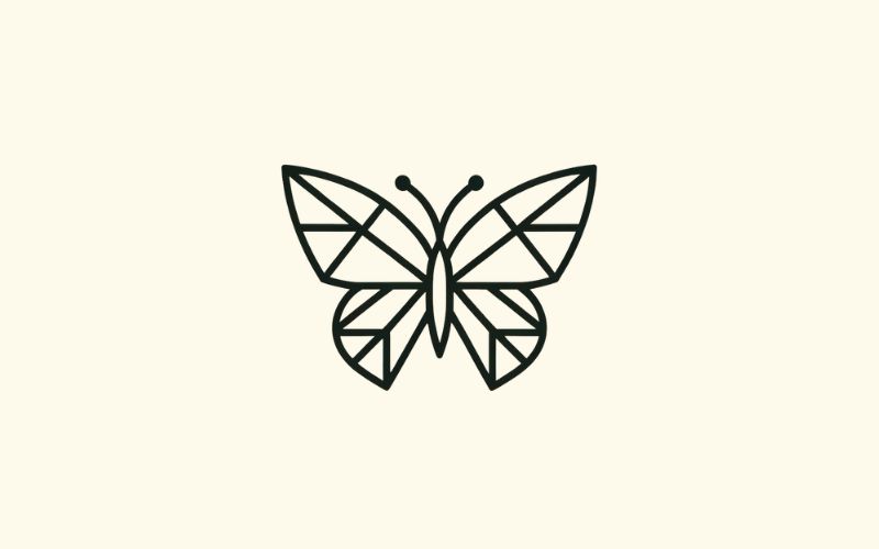 Un tatuaggio geometrico con farfalla da polso.